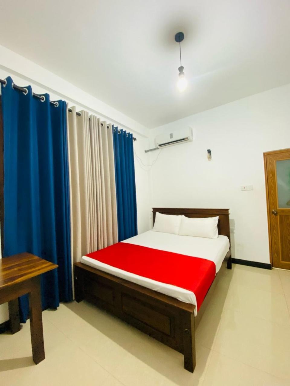 Silverline Guest House Anuradhápura Pokoj fotografie