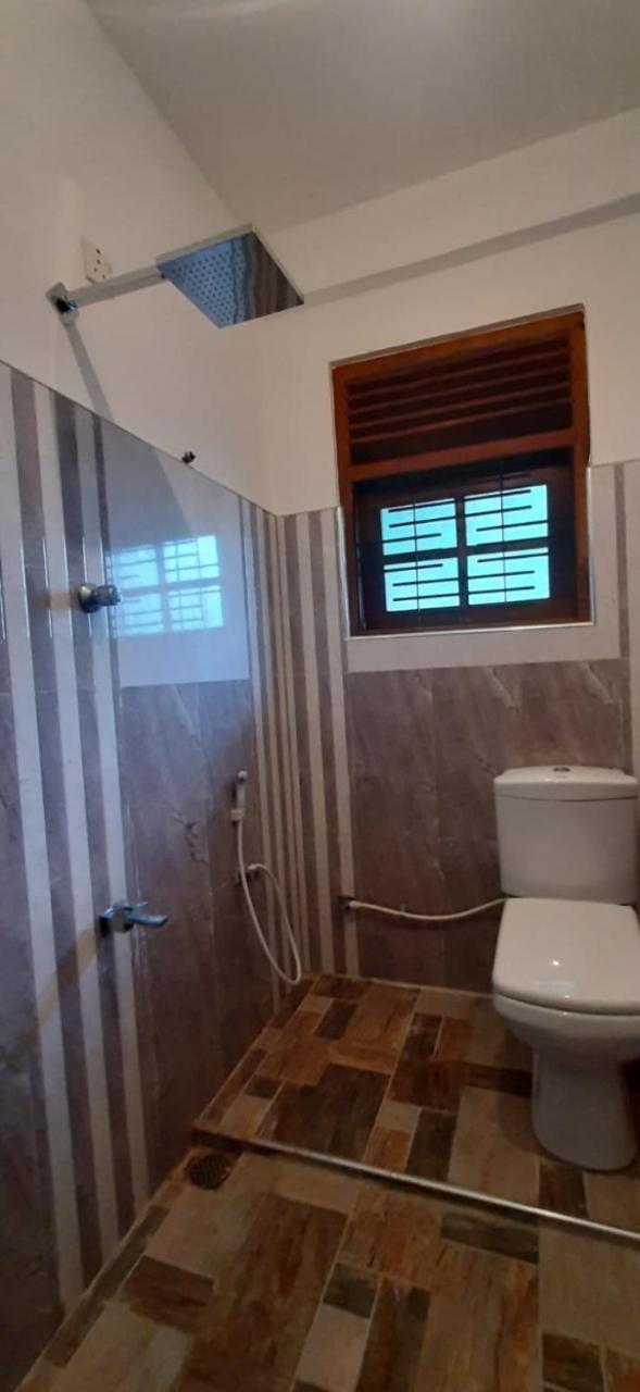 Silverline Guest House Anuradhápura Pokoj fotografie